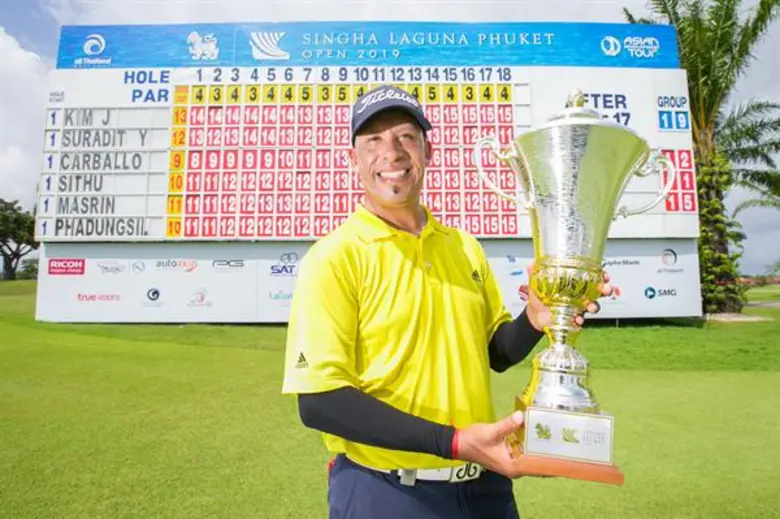 “คาร์บัลโล” คว้าแชมป์ สิงห์ ลากูน่า ภูเก็ต โอเพ่น