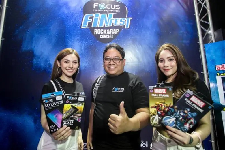 นายอมรศักดิ์ แดงแสงทอง รองประธานกรรมการฝ่...