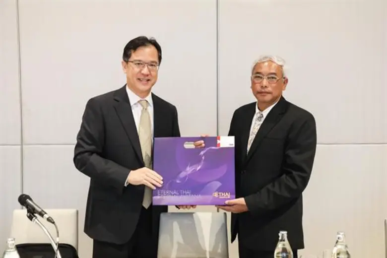 นายกรกฎ ชาตะสิงห์ ผู้อำนวยการฝ่ายขาย-ประเ...