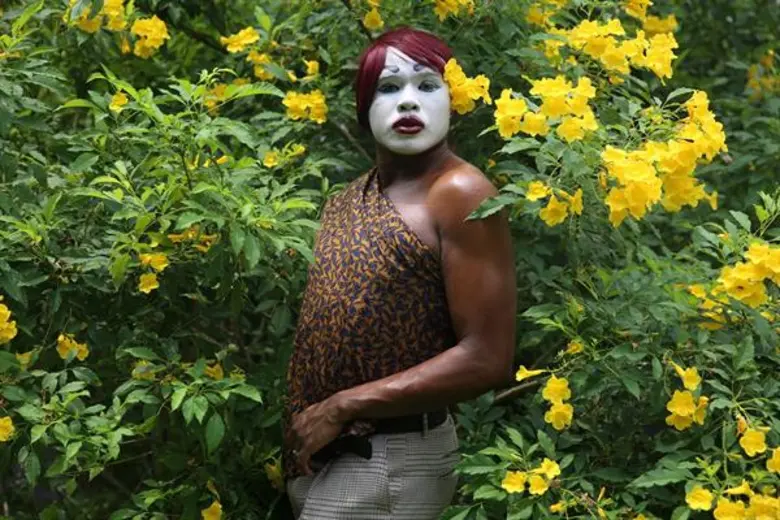 “รัศมีแข” เหวอ! โดนแก๊ง “อะจ๊าก” จัดหนัก เนรมิตหน้าสวยให้เป๊ะปัง ถึงกับฮาลั่นกันทั้งกอง!