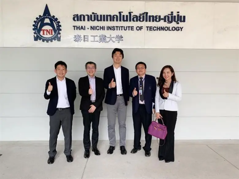 ทีมบริหารของ FDI recruitment Co., Ltd ร่ว...