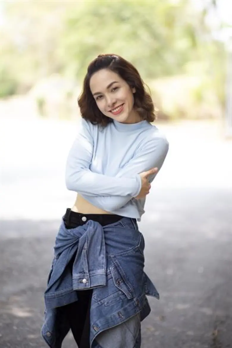 พิธีกรแอคทีฟสาวสวย สายเอนเตอร์เทน "ซาร่า ...