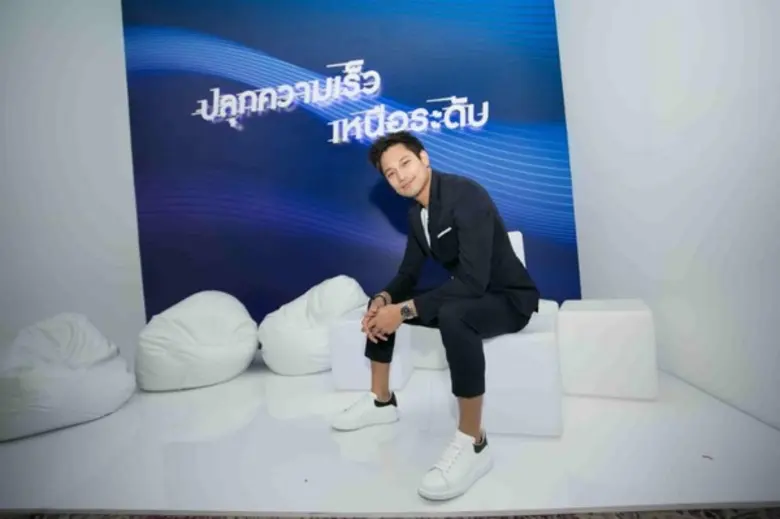 realme เปิดตัวผลิตภัณฑ์ใหม่ล่าสุด realme 3 Pro พร้อมดึง “ใหม่-ดาวิกา โฮร์เน่”เป็นแบรนด์แอมบาสเดอร์คนแรก