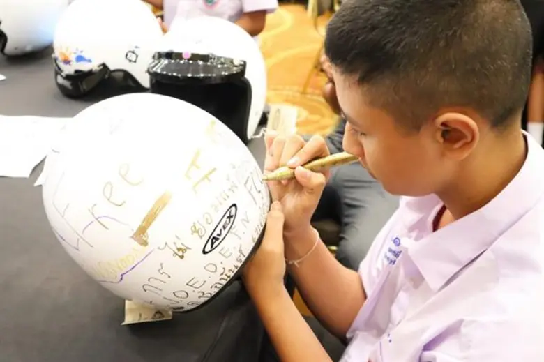 สานต่อโครงการ “หัวหินขับขี่ปลอดภัย สวมใส่หมวกกันน็อค”โรงแรมเซ็นทาราแกรนด์บีชรีสอร์ทและวิลลา หัวหิน