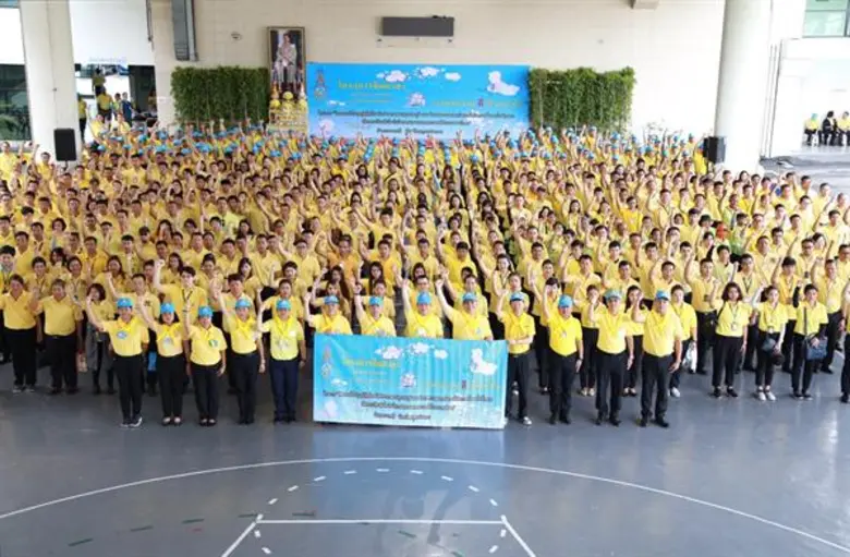 ท่าอากาศยานสุวรรณภูมิจัดโครงการจิตอาสาปรับปรุงภูมิทัศน์ภายในท่าอากาศยานและอำนวยความสะดวก ในการจัดกิจกรรมวิ่งและปั่นเทิดพระเกียรติ เนื่องในโอกาสมหามงคลพระราชพิธีบรมราชาภิเษก