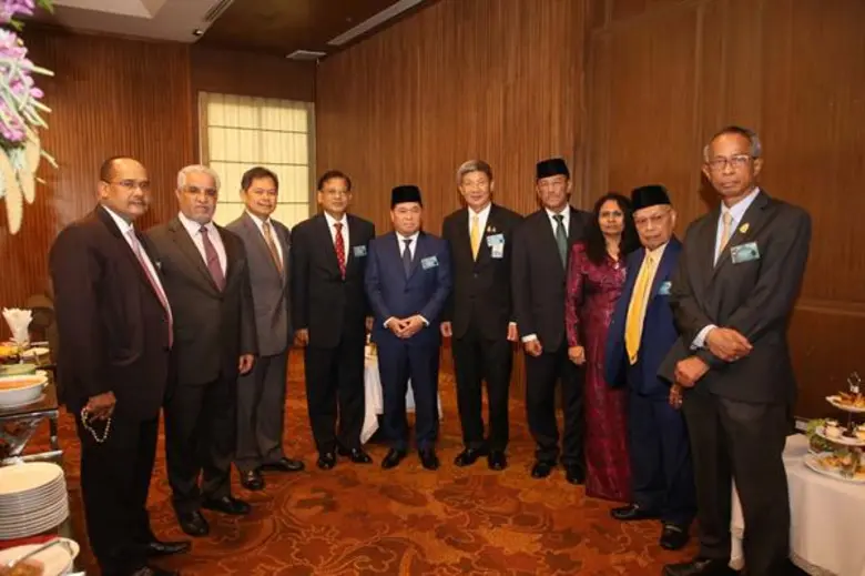 นายกฯ เป็นเจ้าภาพงานเลี้ยงละศีลอด  เดือนรอมฎอน ปี ฮ.ศ. 1440 ณ โรงแรมอัล มีรอซ กรุงเทพ