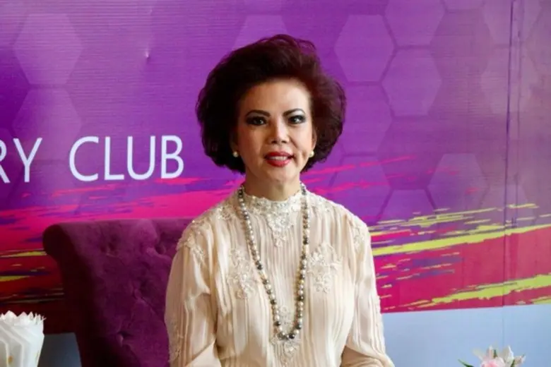 สนามฟีนิกซ์ โกลด์ กอล์ฟ แอนด์ คันทรี คลับ...