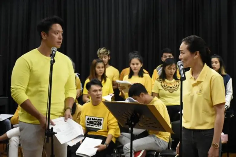 กำลังซ้อมกันอย่างเข้มข้นขึ้นเรื่อยๆ แล้ว ...