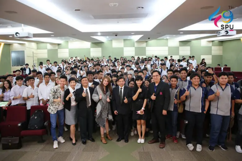 คณะเทคโนโลยีสารสนเทศ มหาวิทยาลัยศรีปทุม บ...