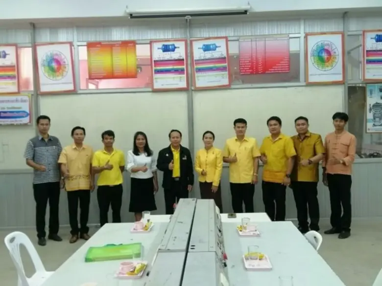 นายสมศักดิ์ เพ็งธรรม ผู้อำนวยการสำนักงานพ...