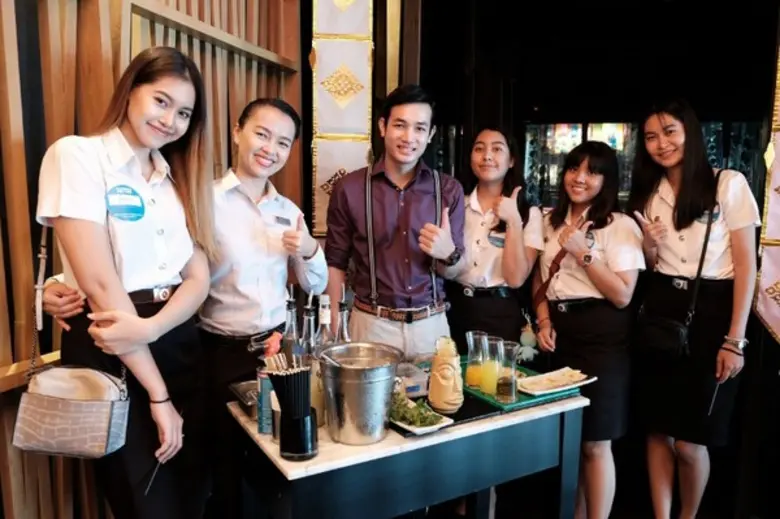 โรงแรมฮิลตัน พัทยา เปิดบ้านต้อนรับนิสิต แ...