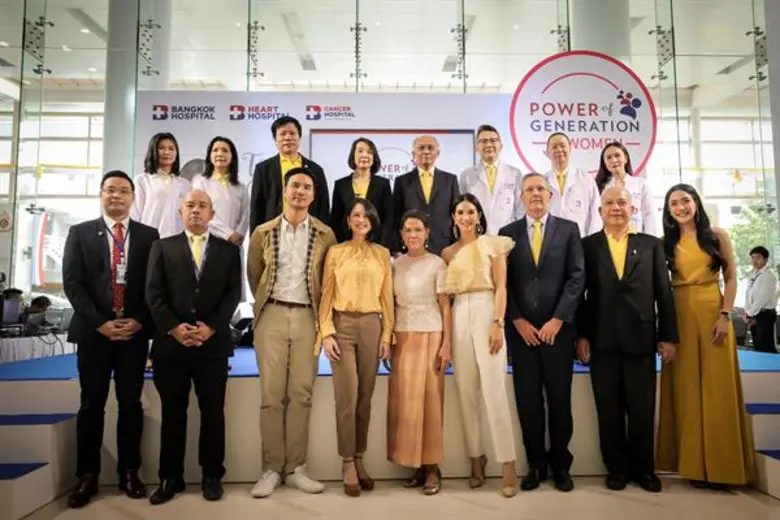 พญ. เมธินี ไหมแพง ผู้ช่วยประธานคณะผู้บริห...