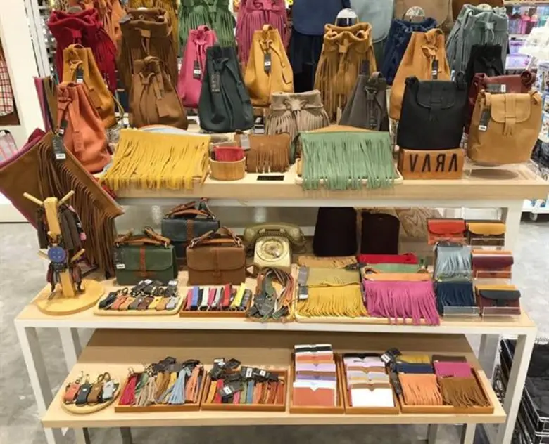 เร่งแก้ 6 ปัญหาอุตสาหกรรมหนังและเครื่องหนัง ดันไทยรักษาตำแหน่งศูนย์กลางแฟชั่นในเอเชีย