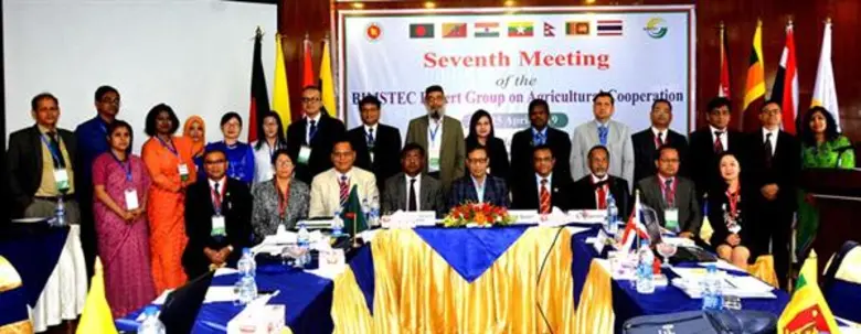 นายฉันทานนท์ วรรณเขจร รองเลขาธิการสำนักงา...