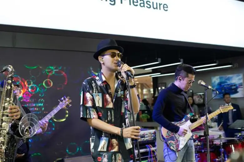 “บาเซโลนา มอเตอร์ เอ็กซ์โป 2019” มอบความสุขให้ลูกค้าแบบจัดเต็ม ผ่านมหกรรมรถยนต์ BMW หลากรุ่น พร้อมเติมความสนุกด้วยมินิ คอนเสิร์ตจากวง Mild