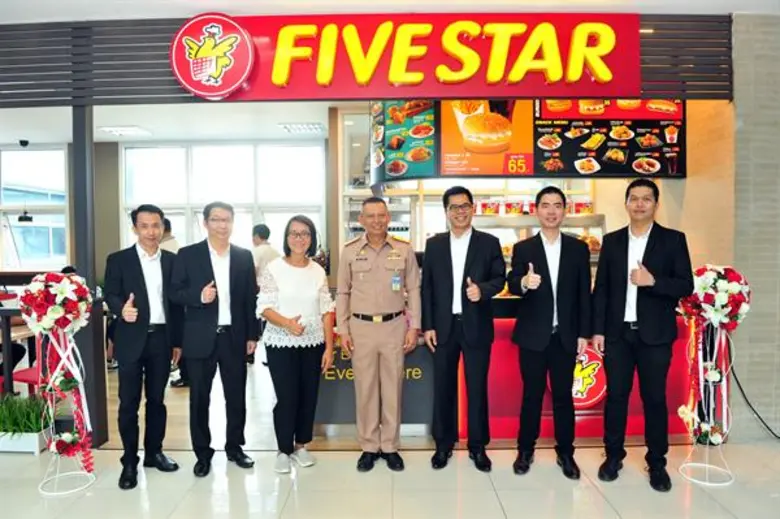 คุณสุนทร จักษุกรรฐ์ รองกรรมการผู้จัดการอา...