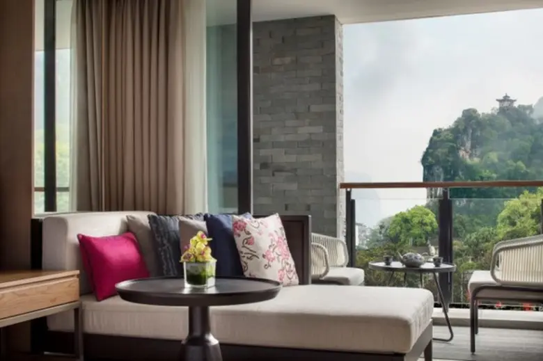 อมารีขอเชิญชวนนักท่องเที่ยวเดินทางมาเอนกา...