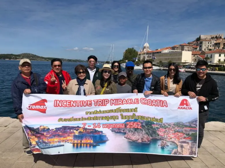 แอ็กซอลตา พาผู้แทนจำหน่ายสีพ่นรถยนต์ ภายใ...