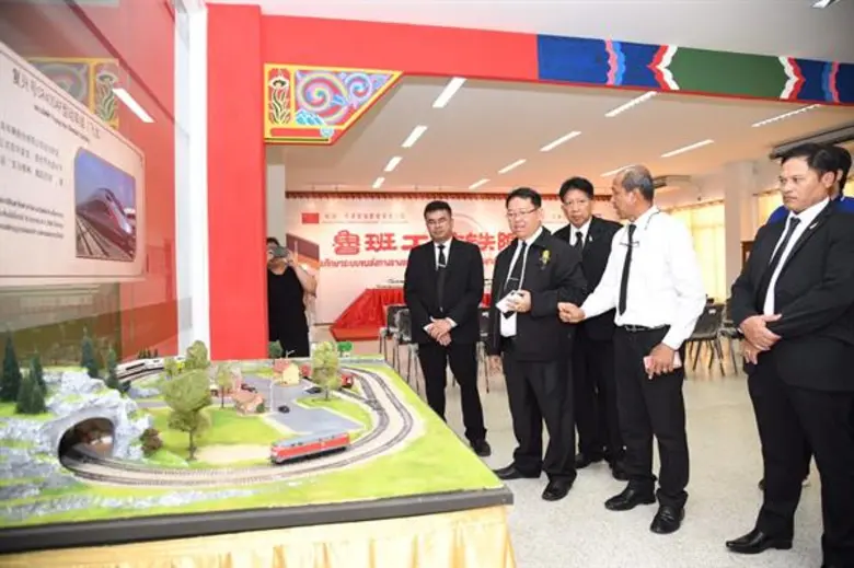 ลขาอาชีวะปลื้มห้องปฏิบัติการระบบราง