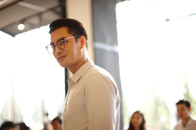 เรียกเสียงฮือฮาด้วยภาพโปสเตอร์หลากคาแร็คเ...