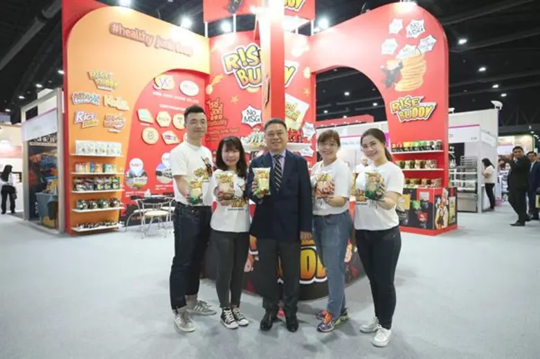 นายโอลิเวอร์ เย้ กรรมการผู้จัดการ บริษัท ...