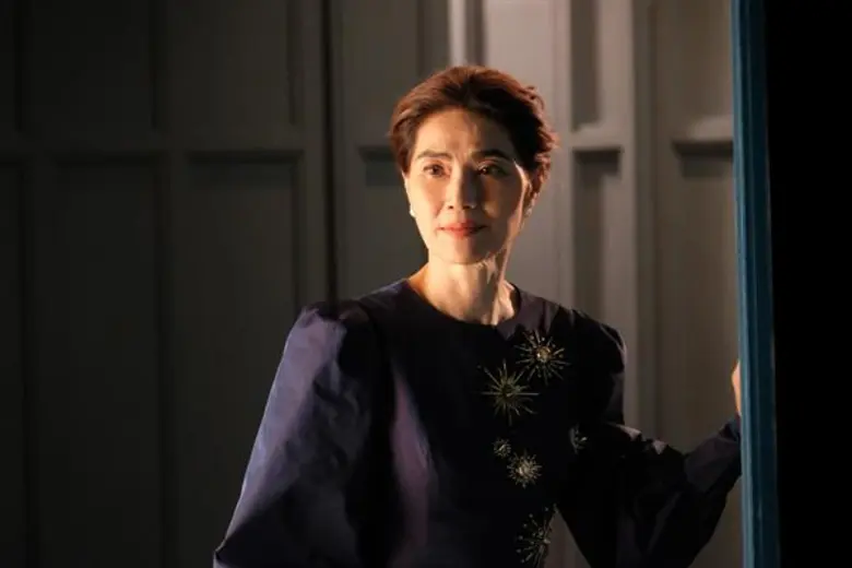 เคยรับบทเป็น "คมขวัญ" ในละคร "บัลลังก์เมฆ...