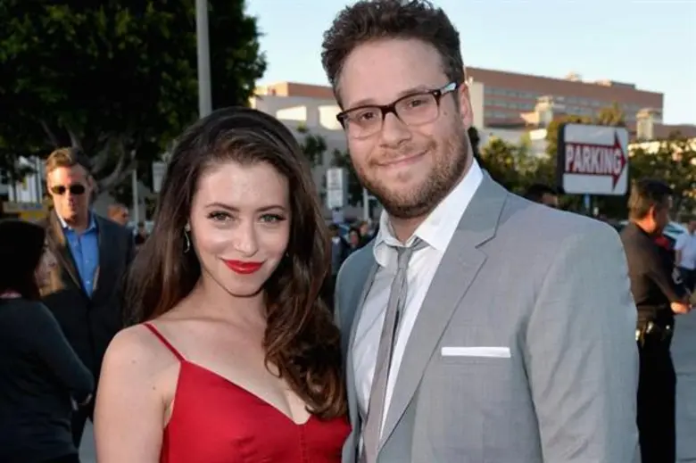 นอกเหนือจากความฮาที่เต็มสตรีมของภาพยนตร์โ...