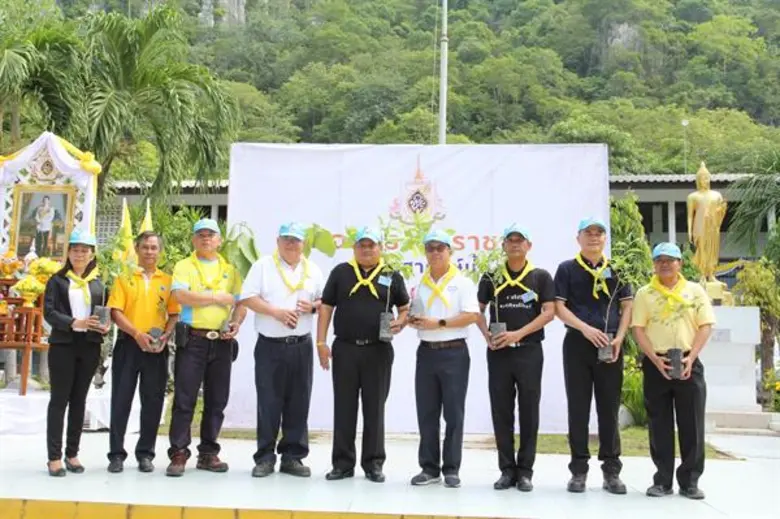 จิตอาสาเอสซีจี พร้อมใจปลูกต้นไม้เฉลิมพระเกียรติ ในกิจกรรม “เฉลิมราชย์ราชา จิตอาสารักษ์น้ำ” พื้นที่สระบุรี-ลำปาง