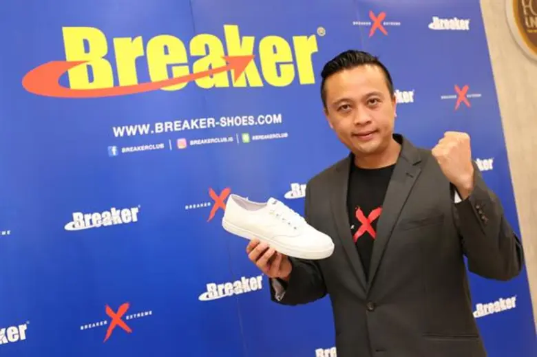 เบรคเกอร์ ชวนวัยรุ่นทำลายกรอบความคาดหวัง สู่ฝันที่เลือกเอง ผ่านโปรเจค 2 ผลงานเพลงใหม่ 'เด็กดี’ และ 'ขอเพียง’