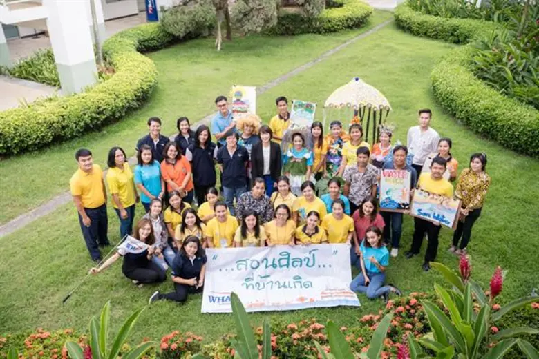 ดับบลิวเอชเอ กรุ๊ป จัดโครงการสอนศิลป์ที่บ...