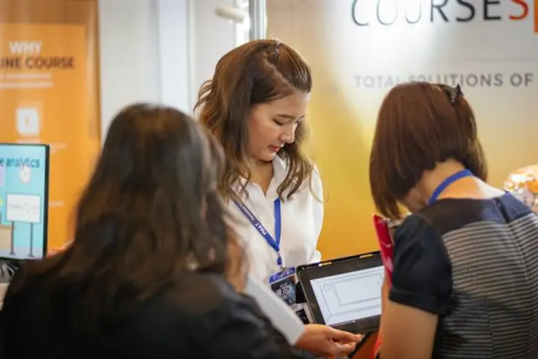 คอร์สสแควร์ เสนอโซลูชันเทรนนิ่งออนไลน์ในงาน 'Thailand HR TECH Conference & Exposition 2019’ กระแสตอบรับดีเกินคาด!!