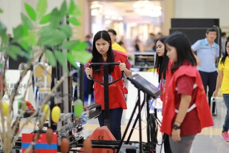 ส.ส.ท. จัดการแข่งขันหุ่นยนต์ ประจำปี 2562 เฟ้นหาสุดยอดเยาวชน นักนวัตกรรมหุ่นยนต์