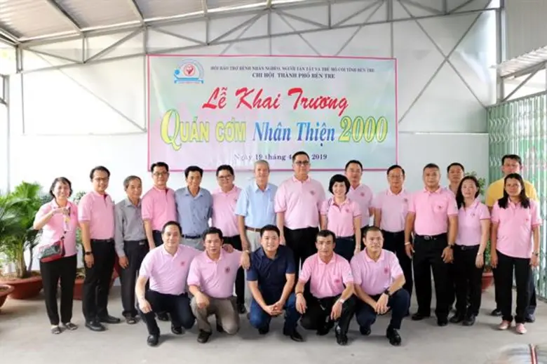 นายสุขสันต์ เจียมใจสว่างฤกษ์ ประธานคณะผู้...