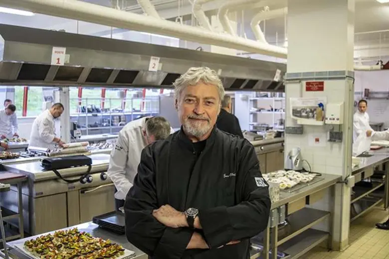 คูลิเนอร์เปิดคอร์สสอนทำอาหารวีแกนแบบเอ็กซ์คลูซีฟโดยเชฟระดับโลก เรียนรู้วัฒนธรรมวีแกนและเทคนิคการทำอาหารสมัยใหม่กับมาสเตอร์เชฟอาหารวีแกน