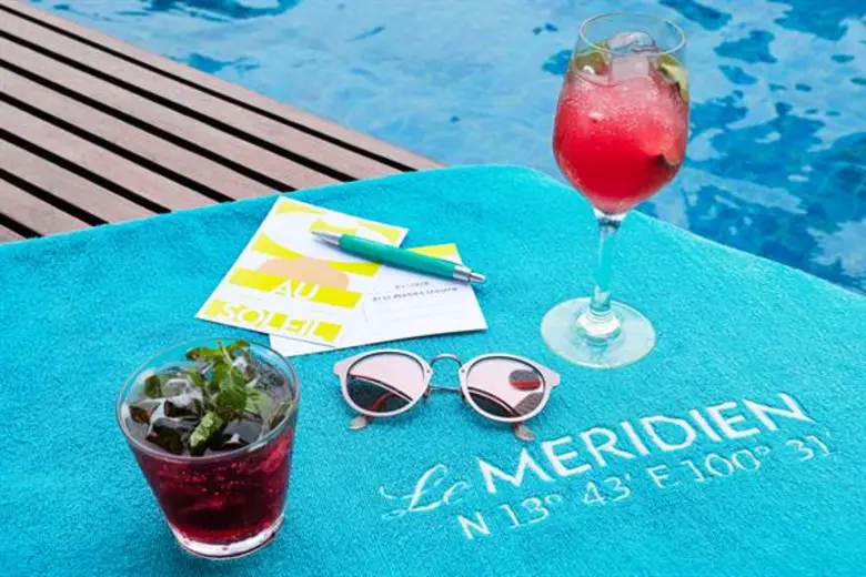 ชิลล์ต้อนรับซัมเมอร์ พร้อมเปิดประสบการณ์ใหม่อย่างมีสไตล์ กับแบรนด์โปรแกรมใหม่ของแบรนด์เลอ เมอริเดียน 'AU SOLEIL’ BY LE MERIDIEN ที่ โรงแรมเลอ เมอริเดียน กรุงเทพ
