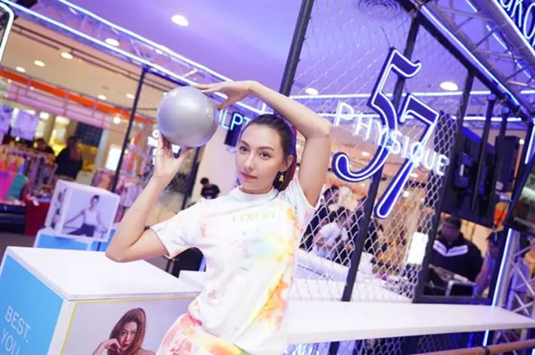 ดารา เซเลบ ทั่วเมืองไทยร่วมเปิดเวทีประชันความฟิตอย่างยิ่งใหญ่ Fitfest 2019 สวนสนุกแห่งการออกกำลังกายที่ใหญ่และมันส์ที่สุด อัดแน่นด้วยไฮไลท์คลาส จัดเต็มตั้งแต่วันนี้ – 9 มิถุนายนนี้ ที่เซ็นทรัลเวิลด์