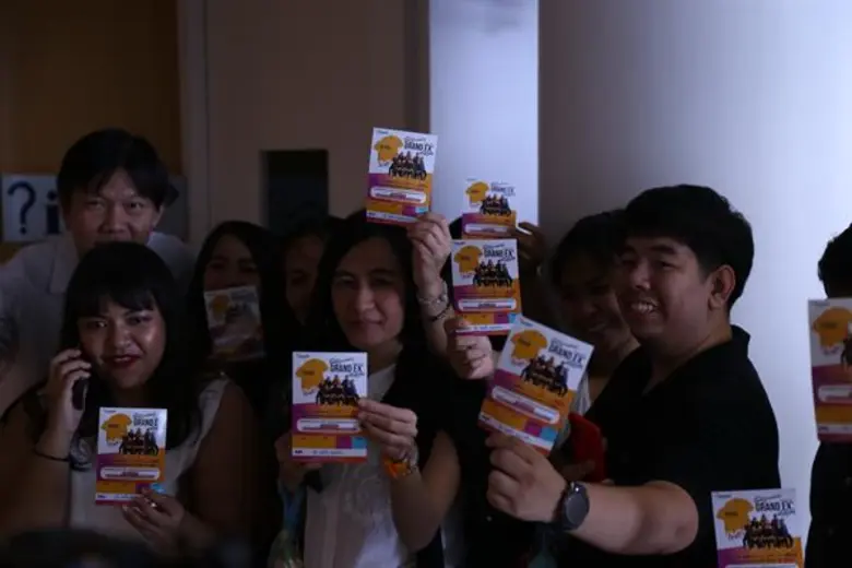 "หนีกรุงคอนเน็ค" และ "แกรนด์เอ็กซ์" ประกา...