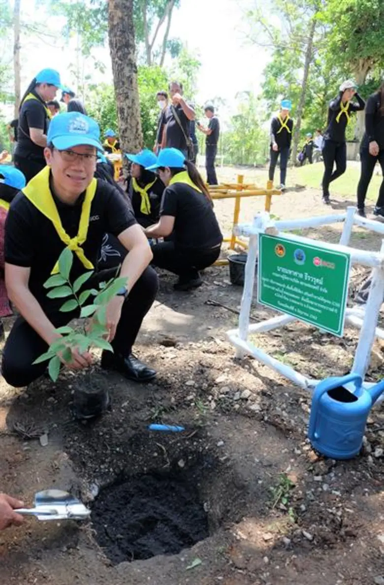 เอสซีจี และโครงการชลประทานกำแพงเพชร สำนักชลประทานที่ 4 พร้อมจิตอาสา  ร่วมโครงการ “จิตอาสาทำความดีด้วยหัวใจ ปลูกป่า เพิ่มพื้นที่สีเขียว เสริมสร้างรายได้ชุมชน”