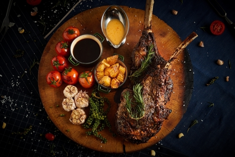 ห้องอาหารซิตี้ บิสโทร ชั้น 1 โรงแรมปทุมวั...