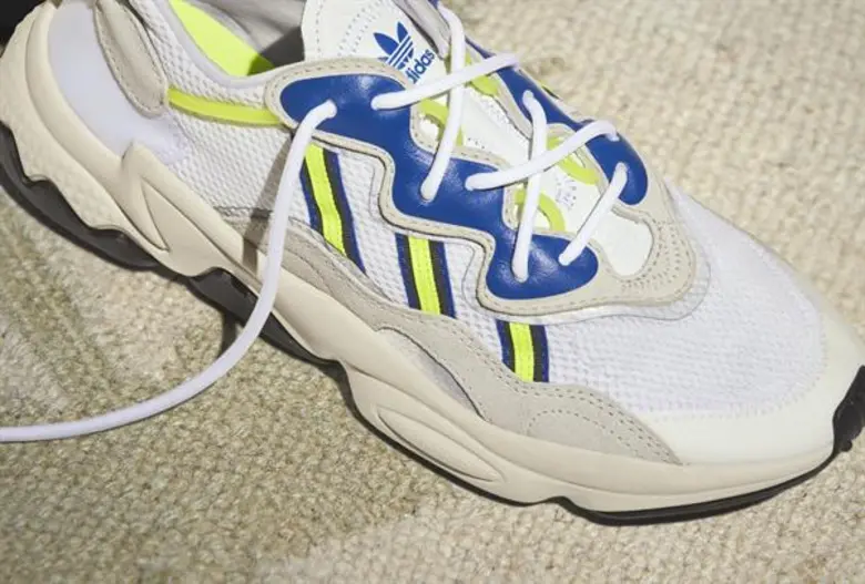 รองเท้ารุ่น OZWEEGO FW19 ออกแบบจากความคลา...