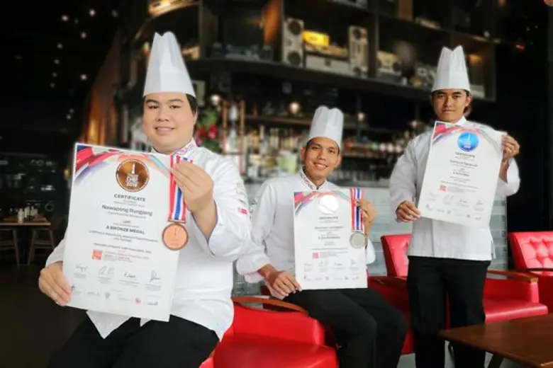 ทีมเชฟอิมแพ็ค โชว์ศักยภาพผู้นำด้านอาหารและบริการจัดเลี้ยง คว้ารางวัลจากเวที “สุดยอดเชฟไทยครั้งที่ 8”