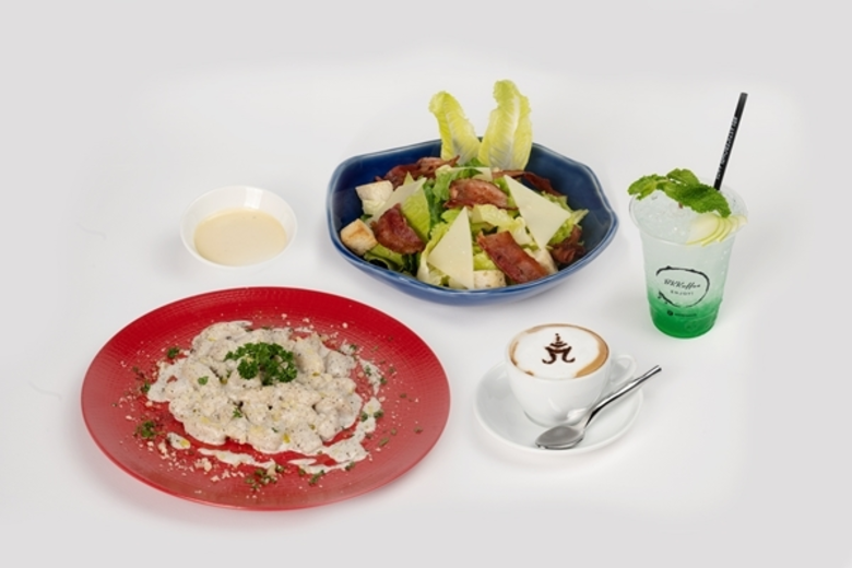 ห้องอาหารอิตาเลียนเทอราซซ่า ชั้น 8 โรงแรม...