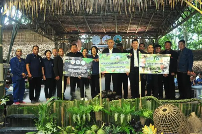 นายวิวัฒน์ ศัลยกำธร รัฐมนตรีช่วยว่าการกระ...