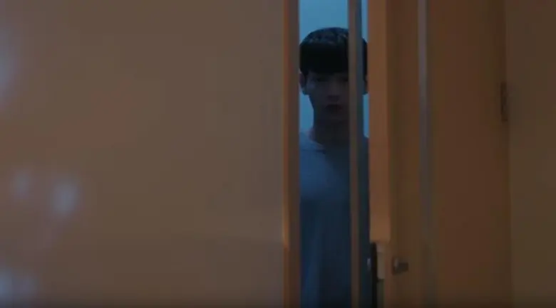 “กัน” สุดช้ำน้ำตาร่วง “ออฟ” ควงสาวเข้าห้อง!!!