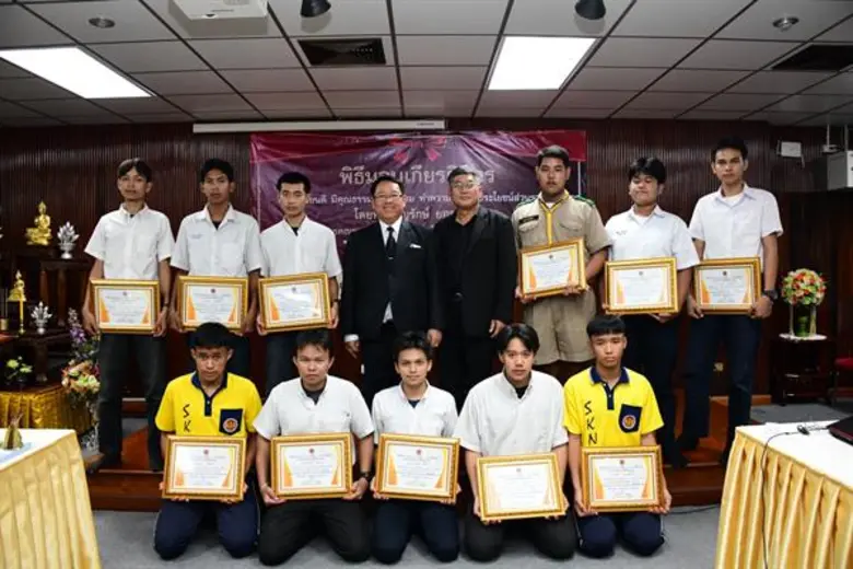 ดร.บุญรักษ์ ยอดเพชร เลขาธิการคณะกรรมการกา...