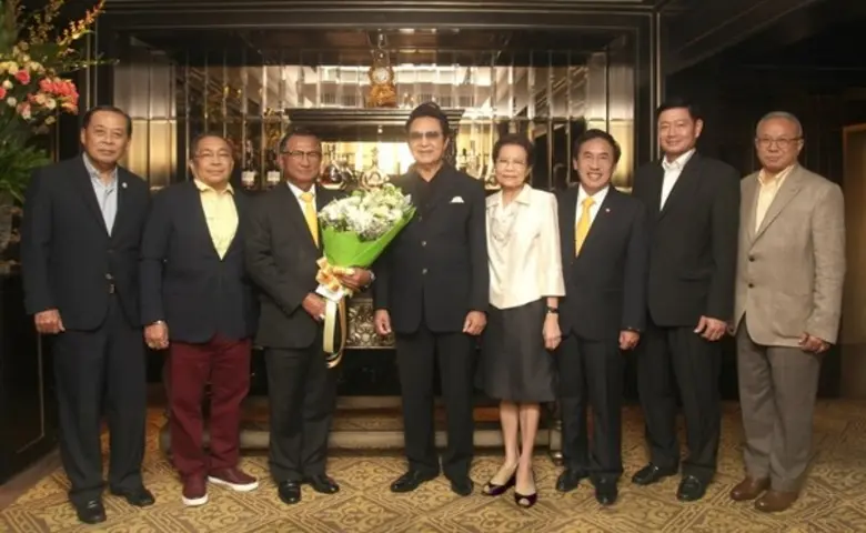 "แสดงความยินดี" ปกรณ์ มาลากุล ณ อยุธยา, ค...