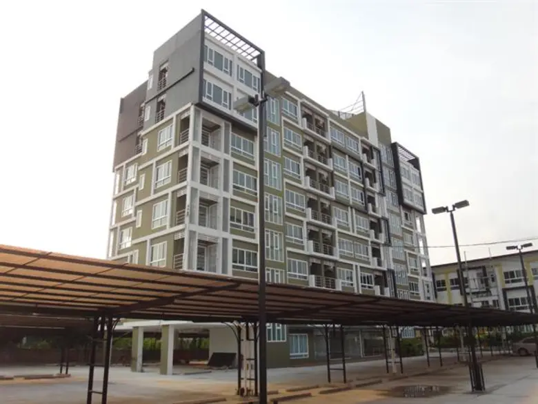 ในปี 2562, สถาปนิกชั้นนำของไทย ดร.พัฒน สุวรรณสัมฤทธิ์ ได้แสดงผลงาน “รับออกแบบคอนโดมิเนียม และรับออกแบบอพาร์ทเม้นท์ สำหรับชาวต่างชาติในไทย” ที่ รัสเซีย และคาซัคสถาน