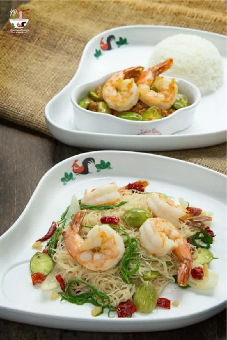 เย็นตาโฟเครื่องทรง เสิร์ฟ 2 เมนูอร่อยห๊อม...หอมโดนใจคนรักสะตอ