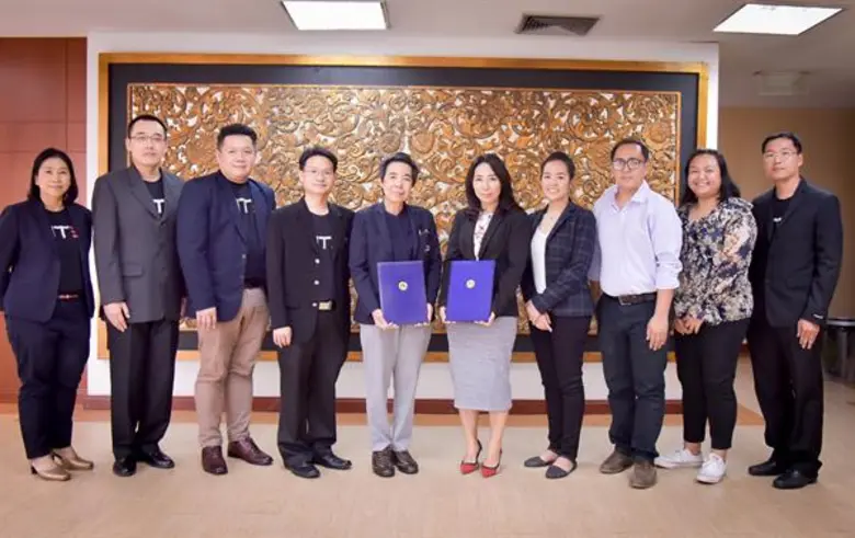 รศ.ดร.นิตย์ เพ็ชรรักษ์ รองอธิการบดีสายงาน...