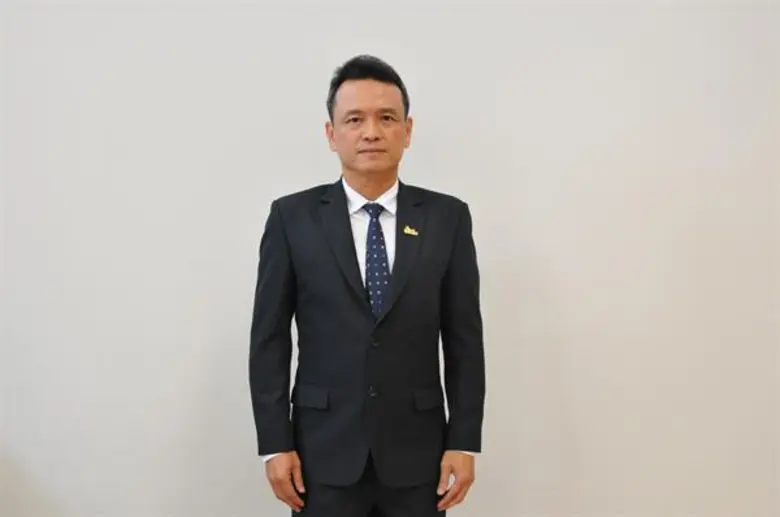 สถาบันเทคโนโลยีพระจอมเกล้าเจ้าคุณทหารลาดก...